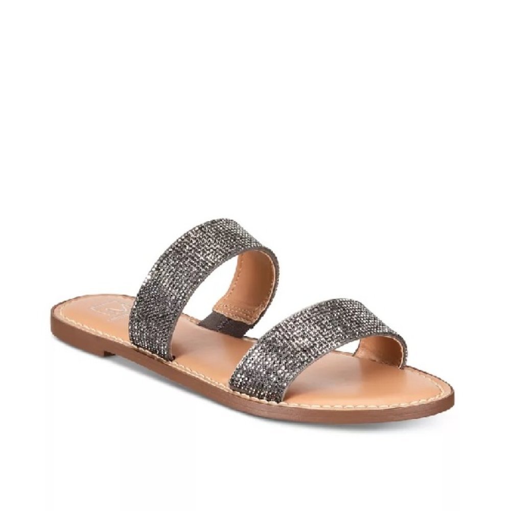 Material Girl Ginnie Flat Sandals